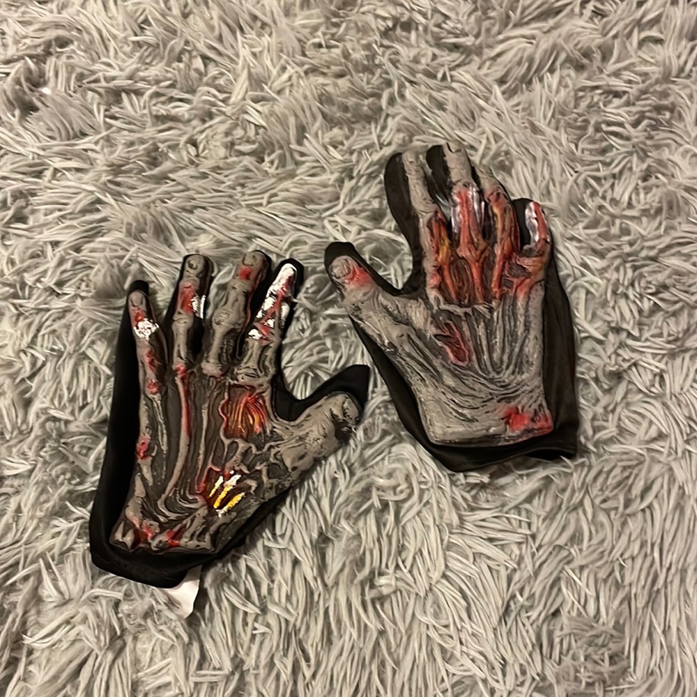 Gender neutral zombie costume perfect for Halloween
